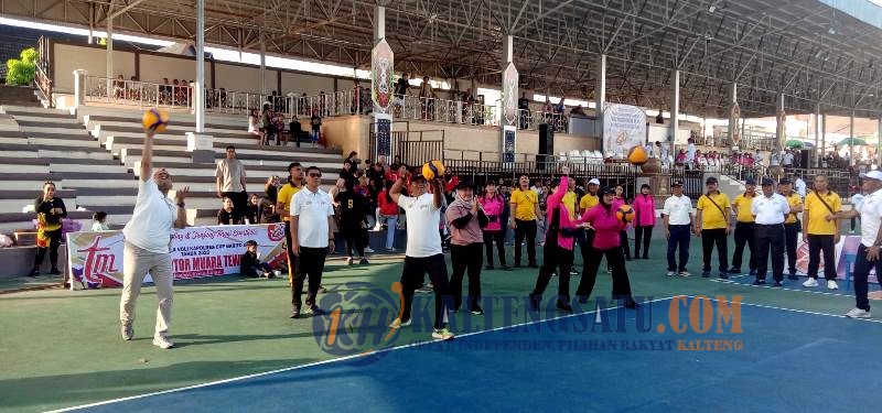Asisten II Buka Kejuaraan Bola Voli Kapolres Cup 2026, Pesan Bupati Dorong Prestasi dan Sportivitas